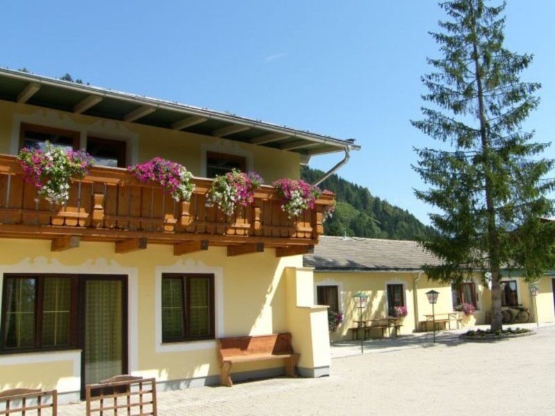 Pension Milan Zell am See Exterior foto